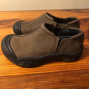 Leather Slip-on’s Keen Boys